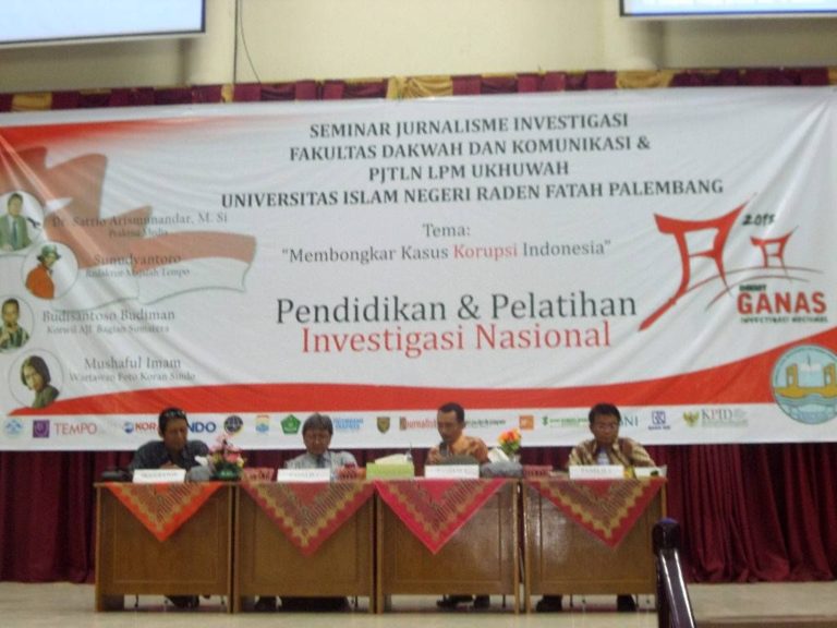 LPM Ukhuwah, Membongkar Kasus Korupsi Indonesia