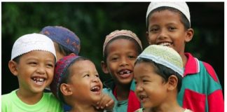 Mirisnya Militerisasi Anak-anak Oleh ISIS