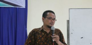 Sugiatmo, MA; Menulis Itu Mudah