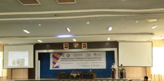 Lewat Seminar, Mahasiswa FIS Tumbuhkan Cinta Damai