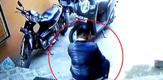 Pria Pencuri Sepatu Terekam CCTV