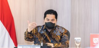 KPCPEN Pastikan Tenaga Kesehatan Dapat Vaksinasi Pertama