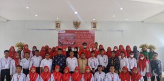 WR III Resmi Lantik Pengurus KSR PMI UIN SU Periode 2022-2023