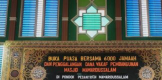 BMM Beri Traktor ke Pondok Pesantren Mawaridussalam