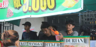 Yuk, “Ngabuburit” dengan Berburu Takjil!