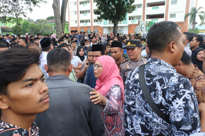 Terjadi Kericuhan di UIN SU, Mahasiswa MPI Jadi Korban